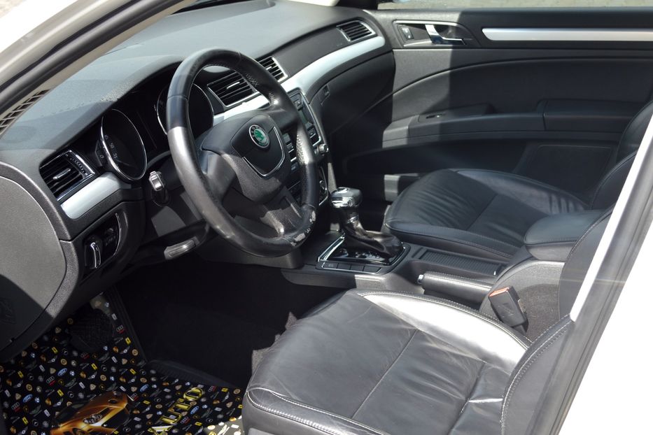 Продам Skoda Superb 2011 года в Одессе