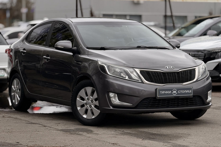Продам Kia Rio 2012 года в Киеве