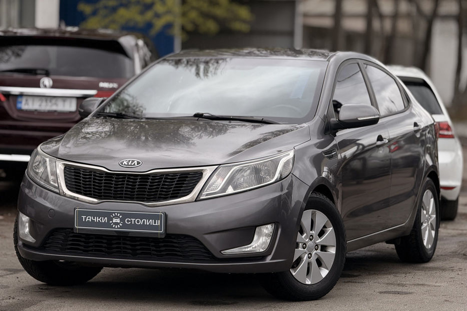 Продам Kia Rio 2012 года в Киеве