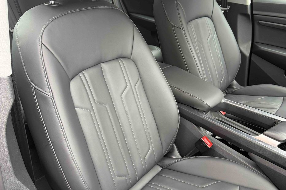 Продам Audi E-Tron 95 KWH, vin 4960 2020 года в Житомире