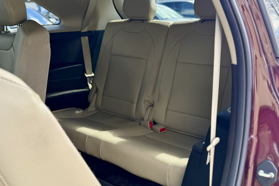 Продам Acura MDX 3.5 AT (290 к.с.) SH-AWD 2017 года в Киеве