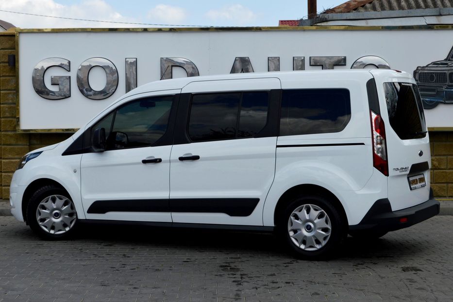 Продам Ford Tourneo Connect пасс. 2017 года в Одессе