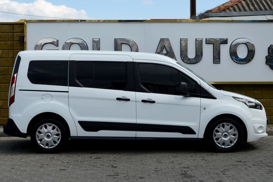 Продам Ford Tourneo Connect пасс. 2017 года в Одессе