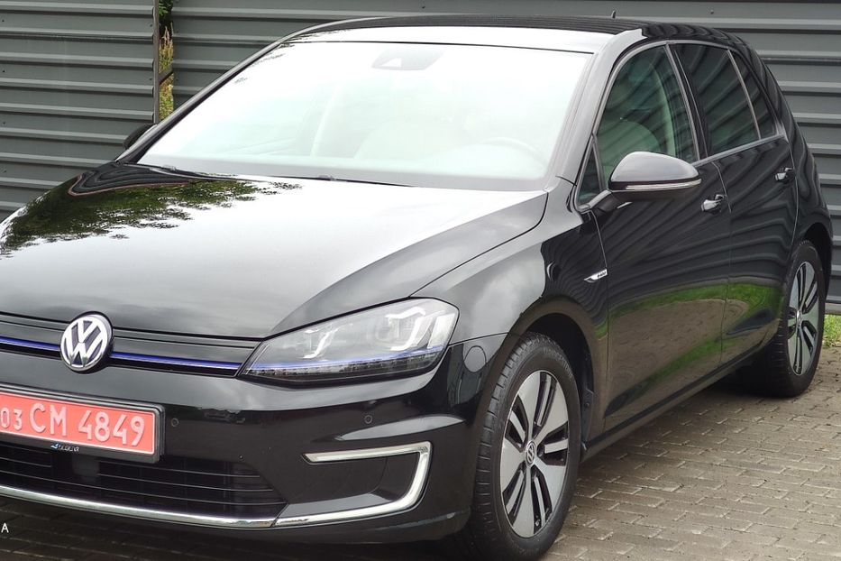 Продам Volkswagen e-Golf 24 кВт. 2015 года в Львове