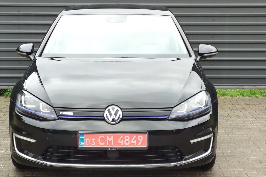 Продам Volkswagen e-Golf 24 кВт. 2015 года в Львове