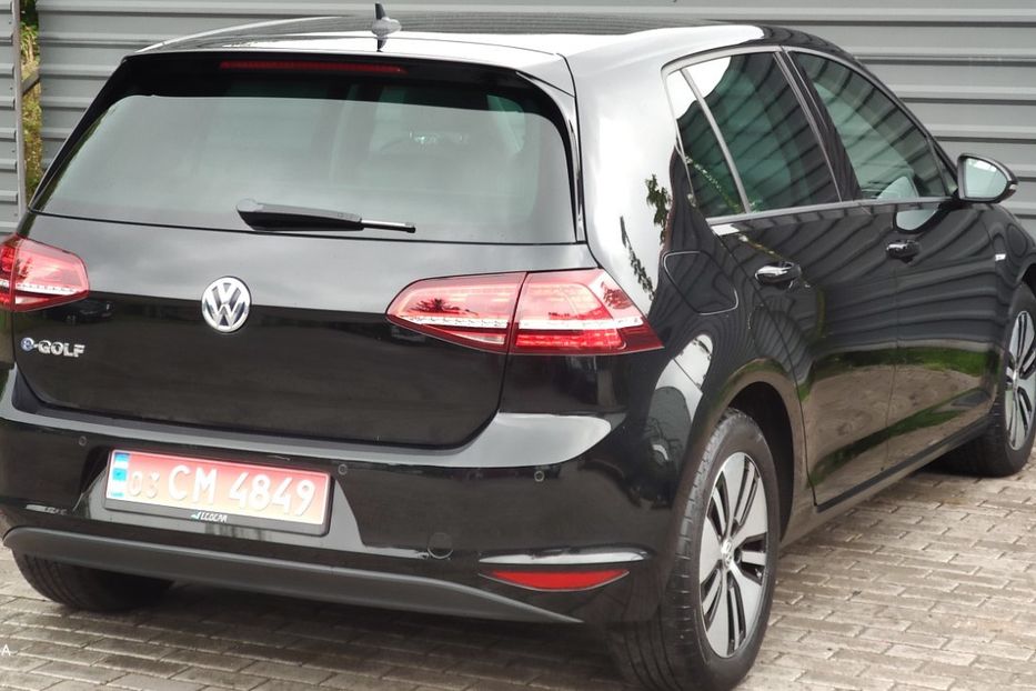 Продам Volkswagen e-Golf 24 кВт. 2015 года в Львове