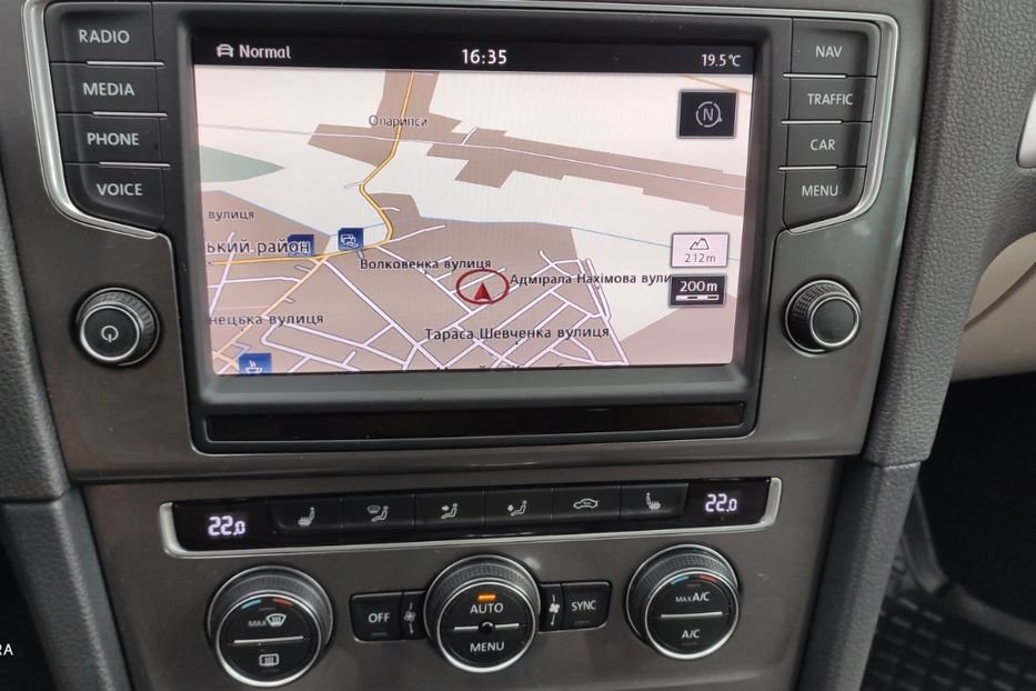 Продам Volkswagen e-Golf 24 кВт. 2015 года в Львове