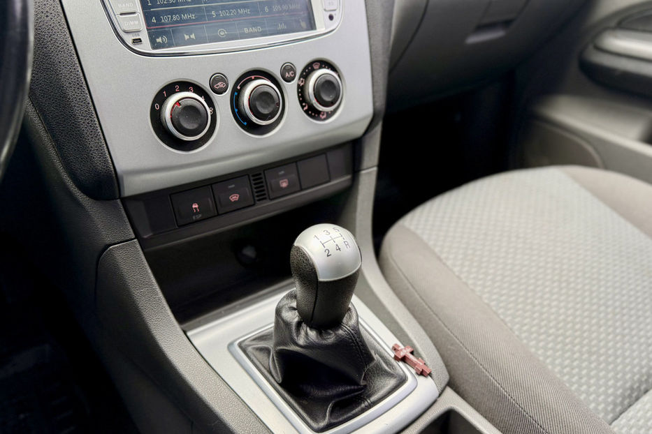 Продам Ford Focus 1.6 Duratec MT (100 к.с.) 2007 года в Киеве