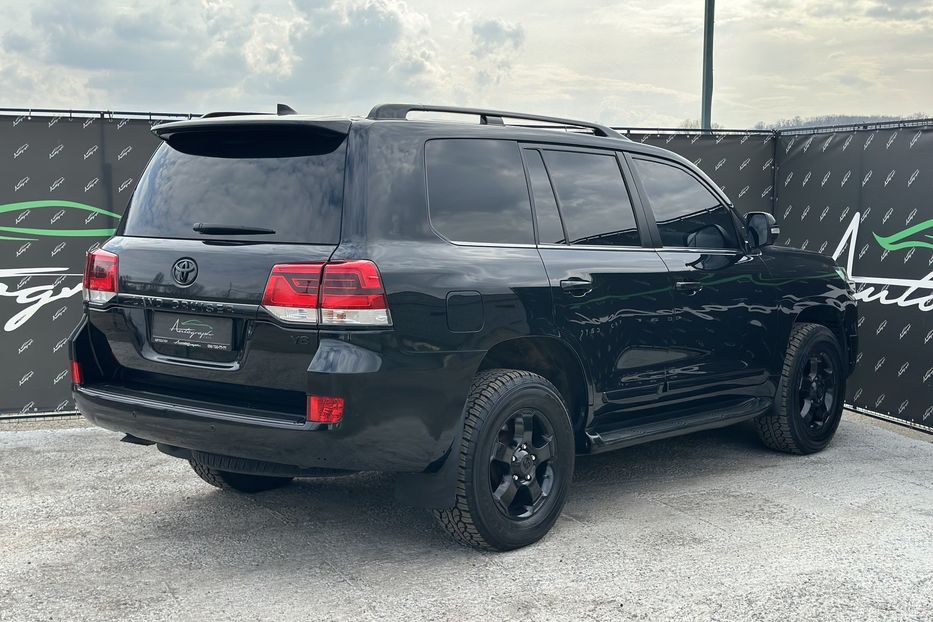 Продам Toyota Land Cruiser 200 B7 AURUM 2018 года в Киеве