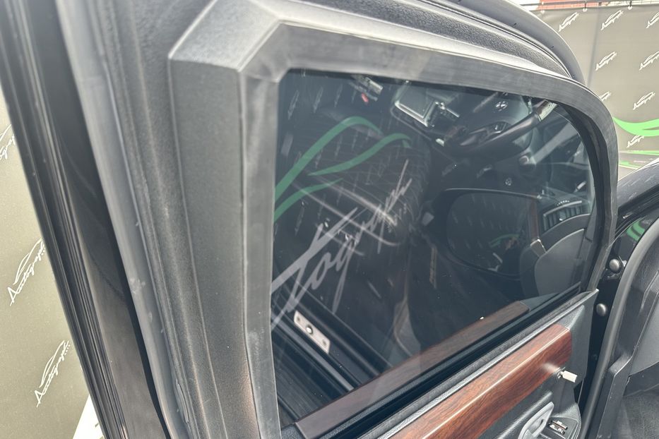 Продам Toyota Land Cruiser 200 B7 AURUM 2018 года в Киеве