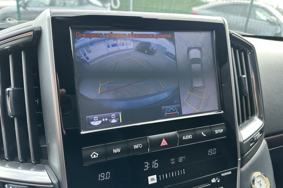 Продам Toyota Land Cruiser 200 B7 AURUM 2018 года в Киеве