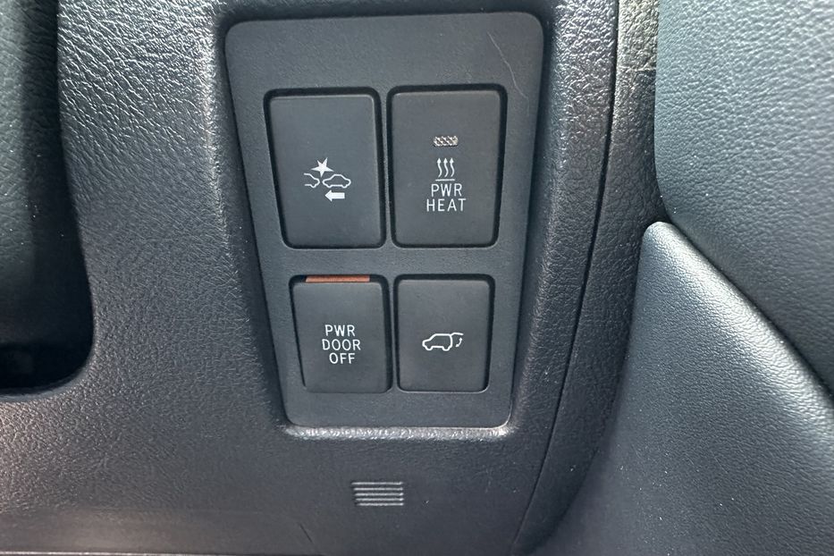 Продам Toyota Land Cruiser 200 B7 AURUM 2018 года в Киеве