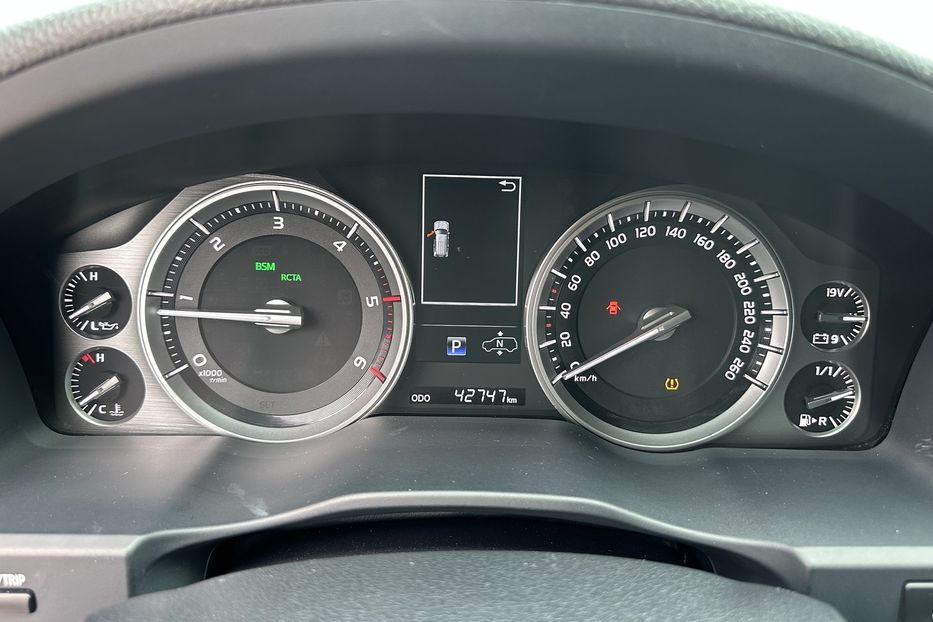 Продам Toyota Land Cruiser 200 B7 AURUM 2018 года в Киеве