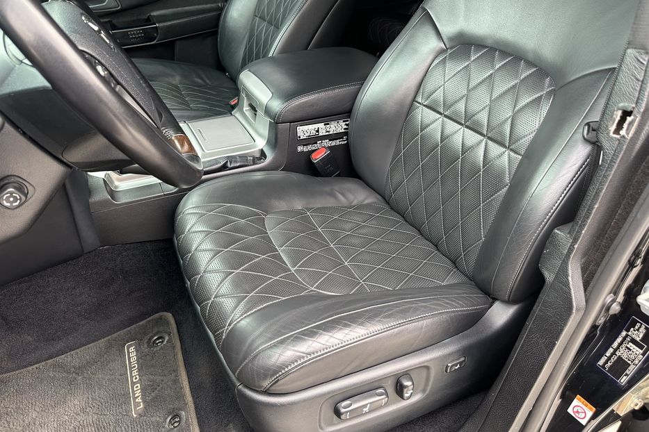 Продам Toyota Land Cruiser 200 B7 AURUM 2018 года в Киеве