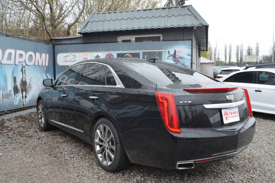 Продам Cadillac XTS F1 2016 года в Киеве