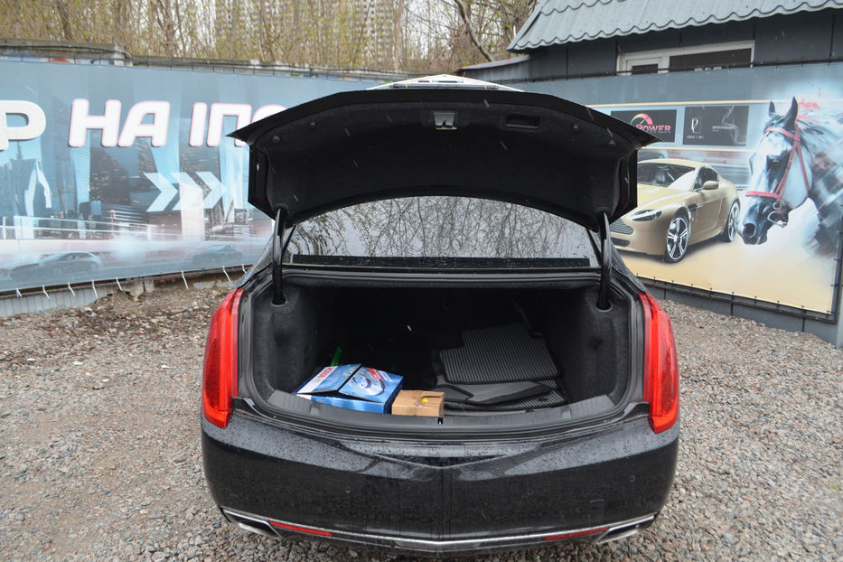Продам Cadillac XTS F1 2016 года в Киеве