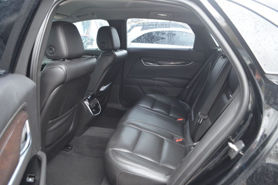 Продам Cadillac XTS F1 2016 года в Киеве