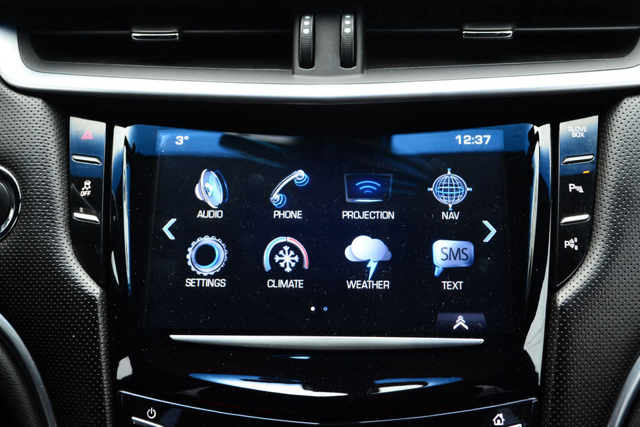 Продам Cadillac XTS F1 2016 года в Киеве