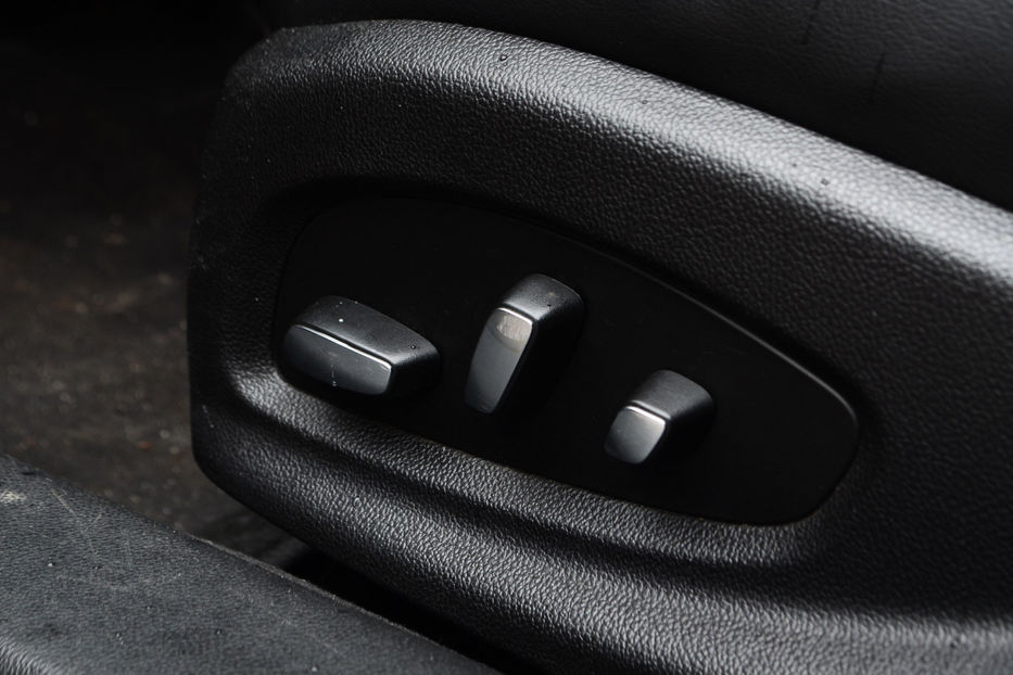 Продам Cadillac XTS F1 2016 года в Киеве