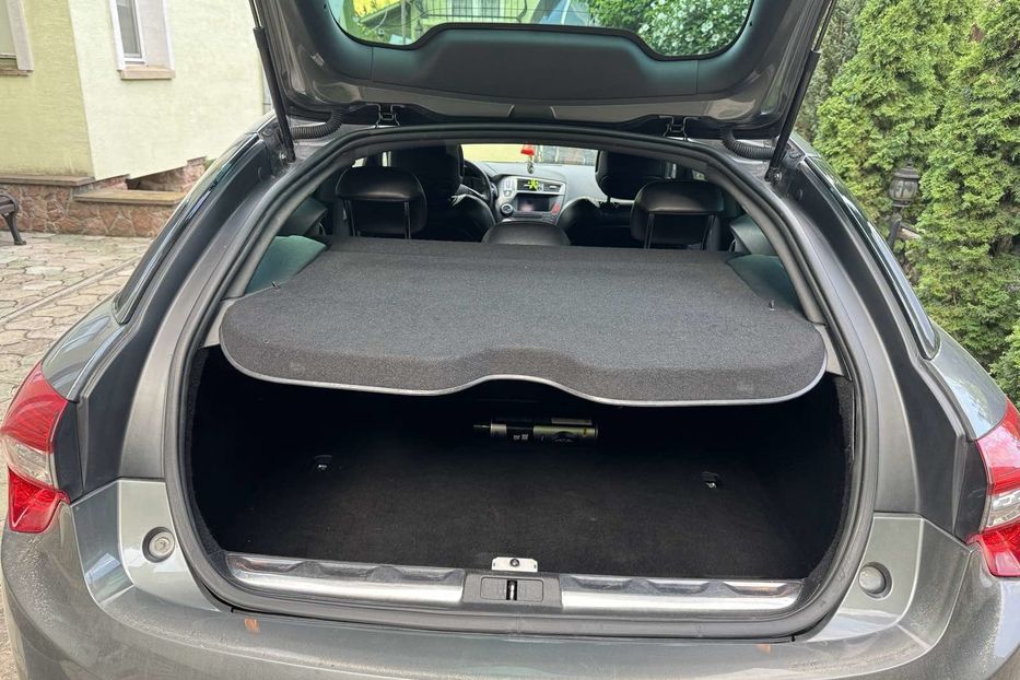 Продам Citroen DS5 2 2012 года в Львове