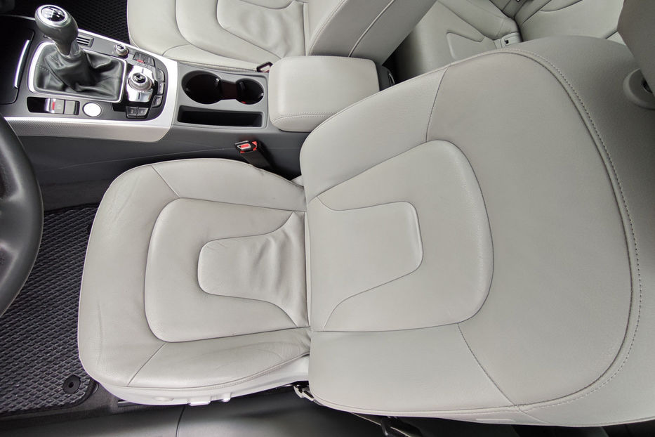 Продам Audi A4 2.0 TFSI MТ (225 к.с.) Quattro 2013 года в Киеве