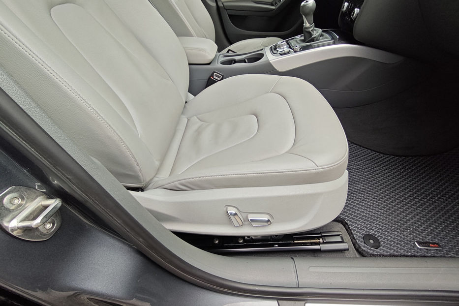 Продам Audi A4 2.0 TFSI MТ (225 к.с.) Quattro 2013 года в Киеве