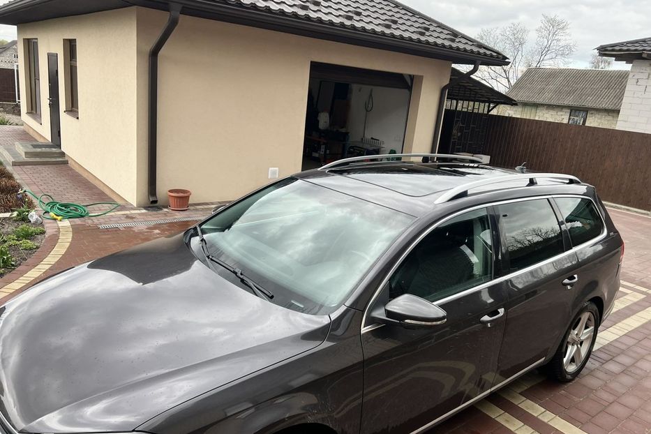 Продам Volkswagen Passat B7 Highline premium 2011 года в Киеве