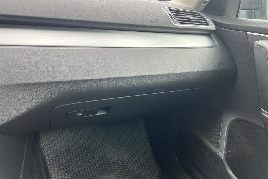Продам Volkswagen Passat B7 Highline premium 2011 года в Киеве
