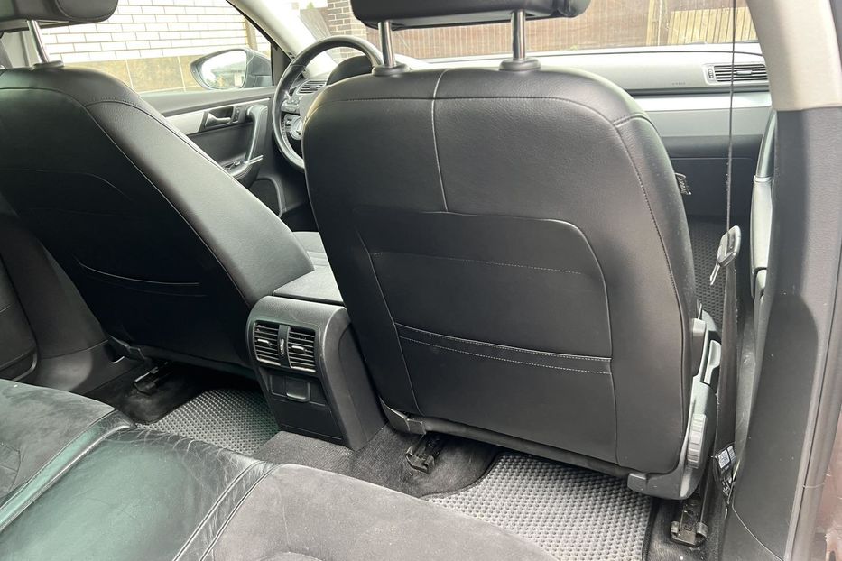 Продам Volkswagen Passat B7 Highline premium 2011 года в Киеве