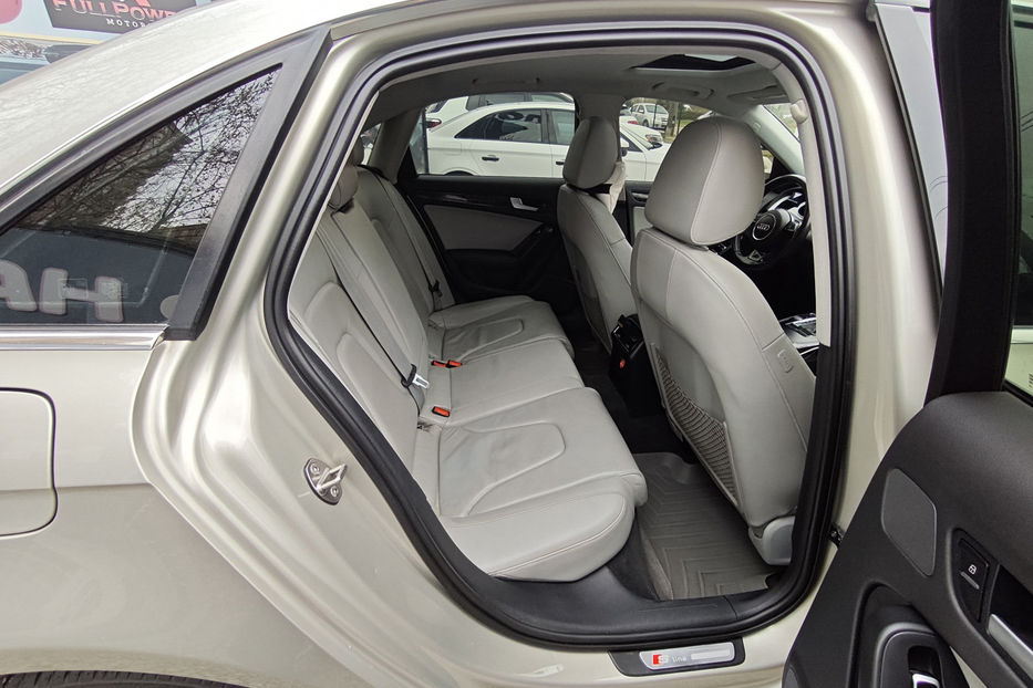 Продам Audi A4 2.0 TFSI АТ (225 к.с.)  2015 года в Киеве