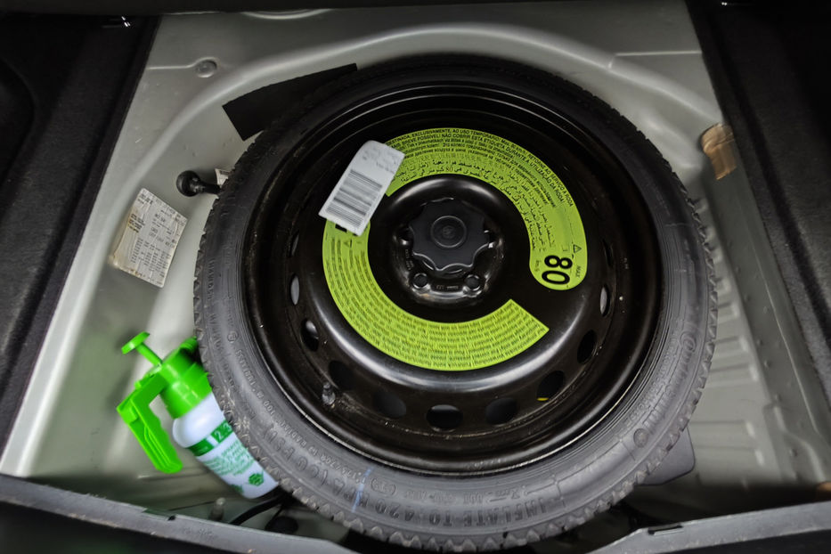 Продам Audi A4 2.0 TFSI АТ (225 к.с.)  2015 года в Киеве