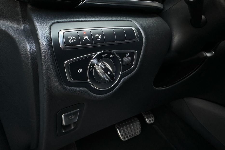 Продам Mercedes-Benz V-Class 250d AMG Extralong 2018 года в Киеве