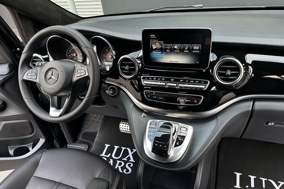 Продам Mercedes-Benz V-Class 250d AMG Extralong 2018 года в Киеве