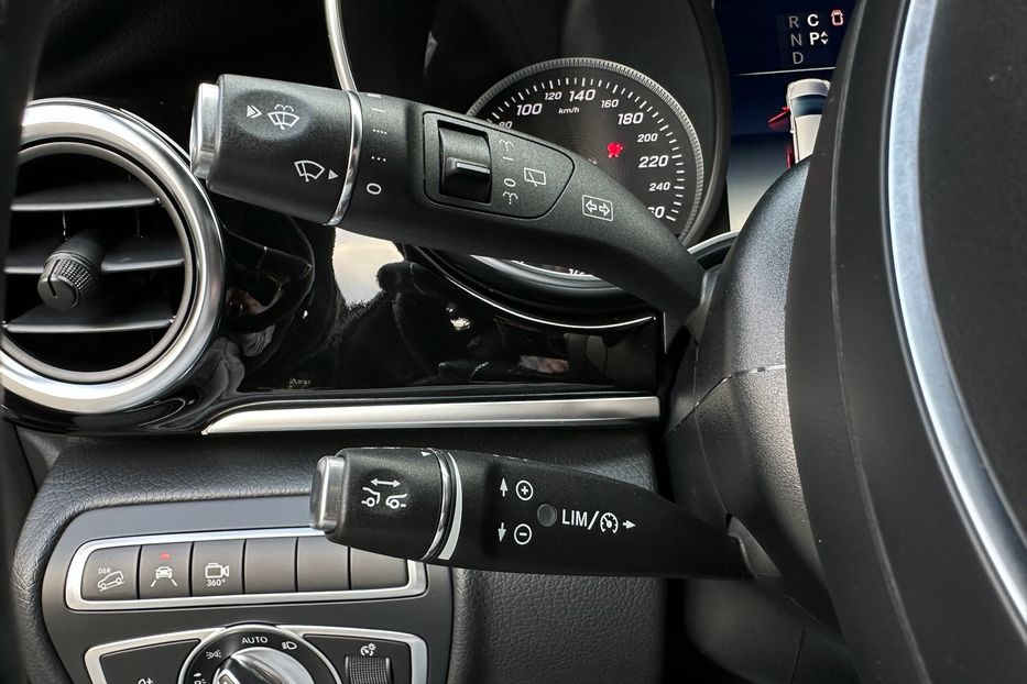 Продам Mercedes-Benz V-Class 250d AMG Extralong 2018 года в Киеве