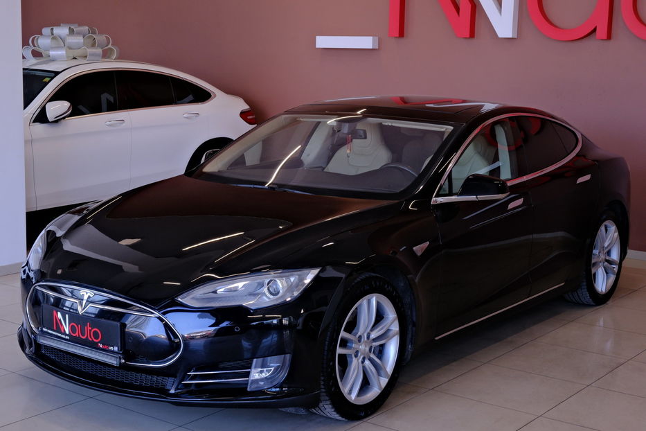 Продам Tesla Model S P85 2014 года в Одессе
