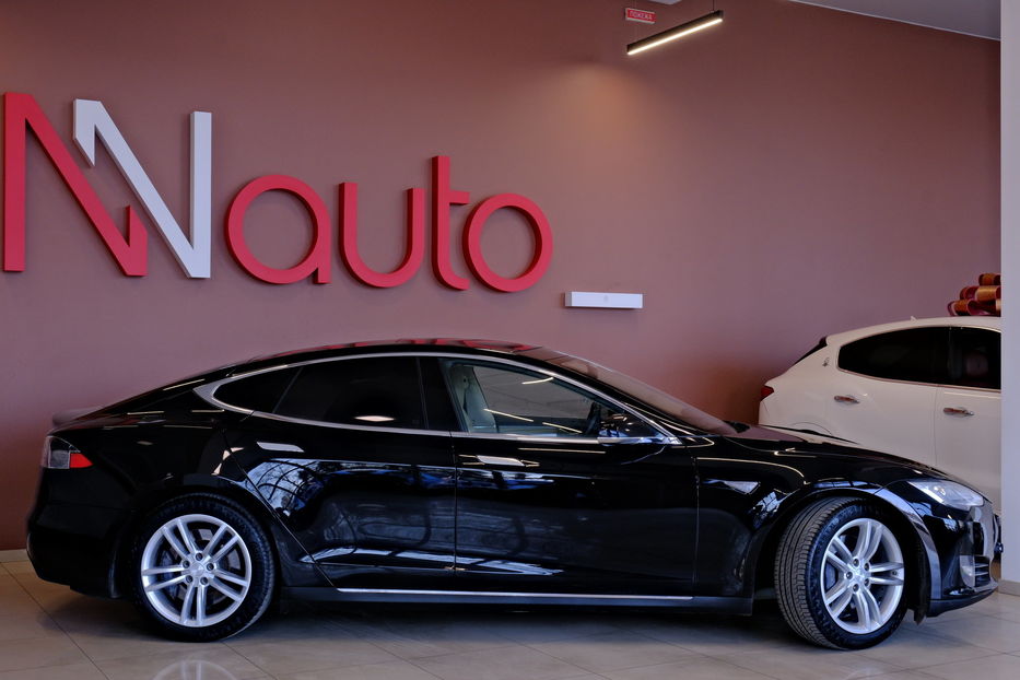 Продам Tesla Model S P85 2014 года в Одессе