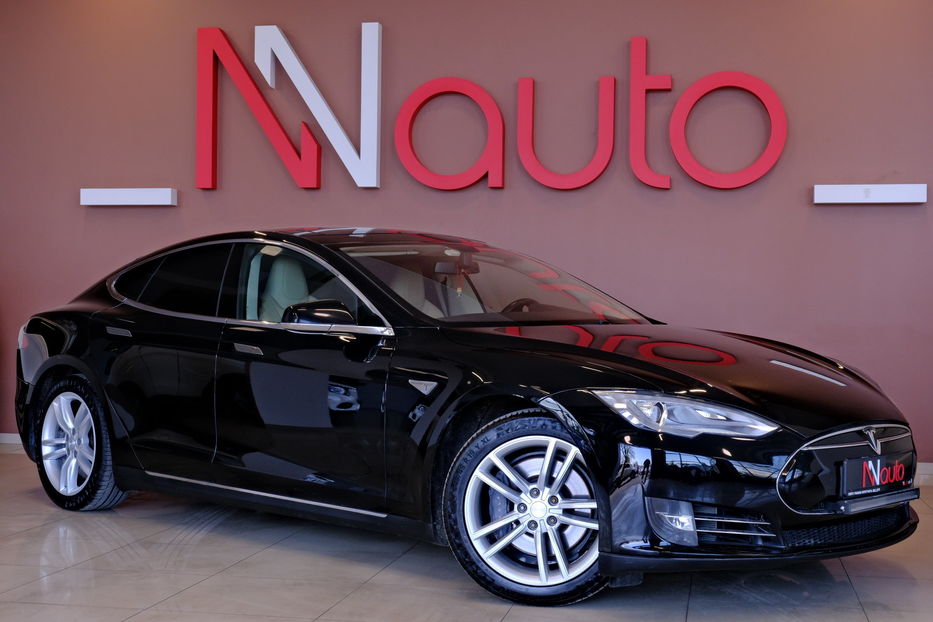 Продам Tesla Model S P85 2014 года в Одессе