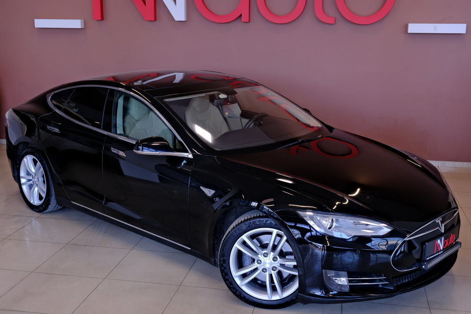 Продам Tesla Model S P85 2014 года в Одессе