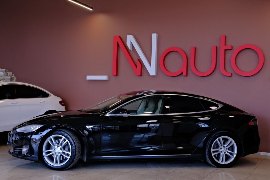 Продам Tesla Model S P85 2014 года в Одессе