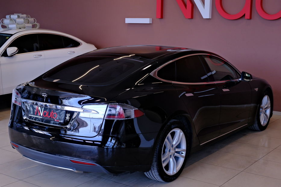 Продам Tesla Model S P85 2014 года в Одессе