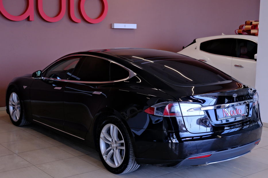 Продам Tesla Model S P85 2014 года в Одессе