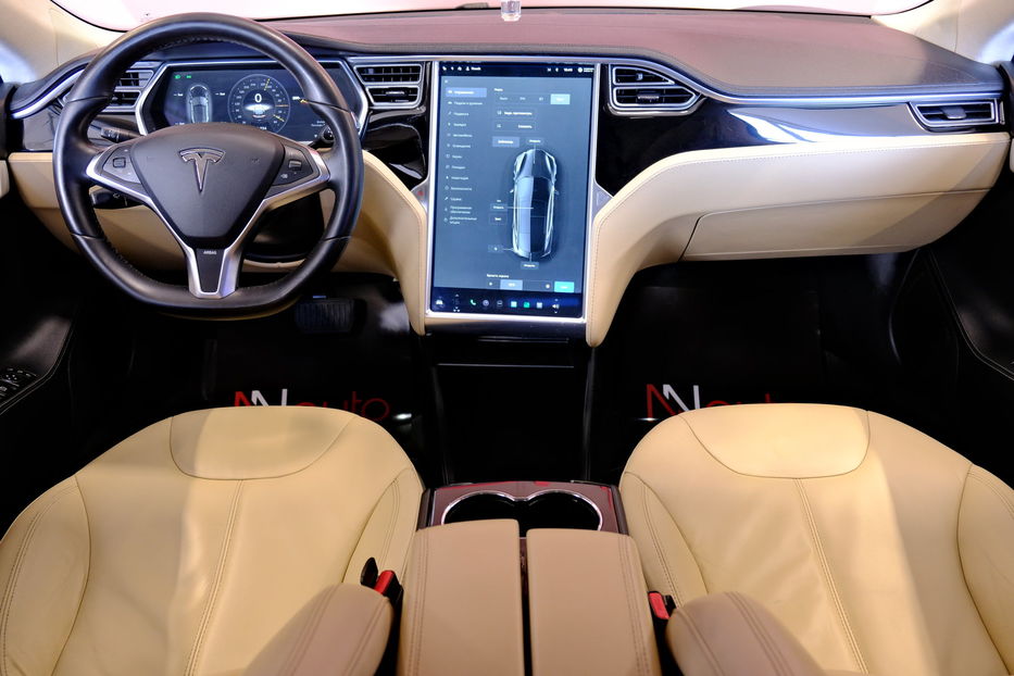 Продам Tesla Model S P85 2014 года в Одессе