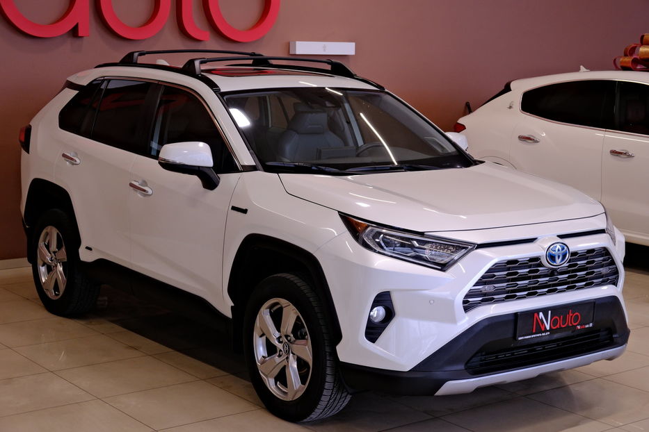Продам Toyota Rav 4 Hybrid AWD 2020 года в Одессе
