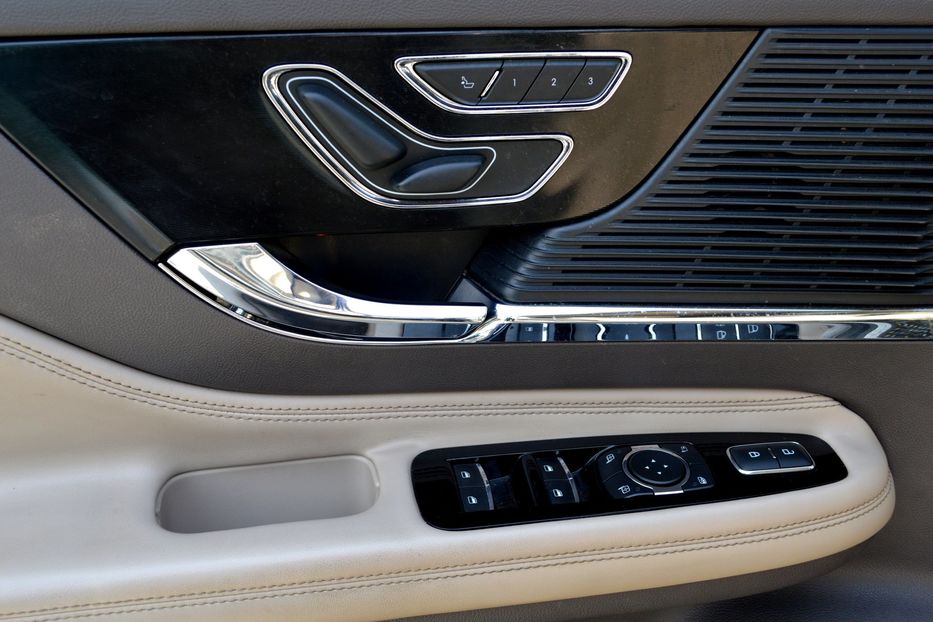 Продам Lincoln Corsair 2021 года в Одессе