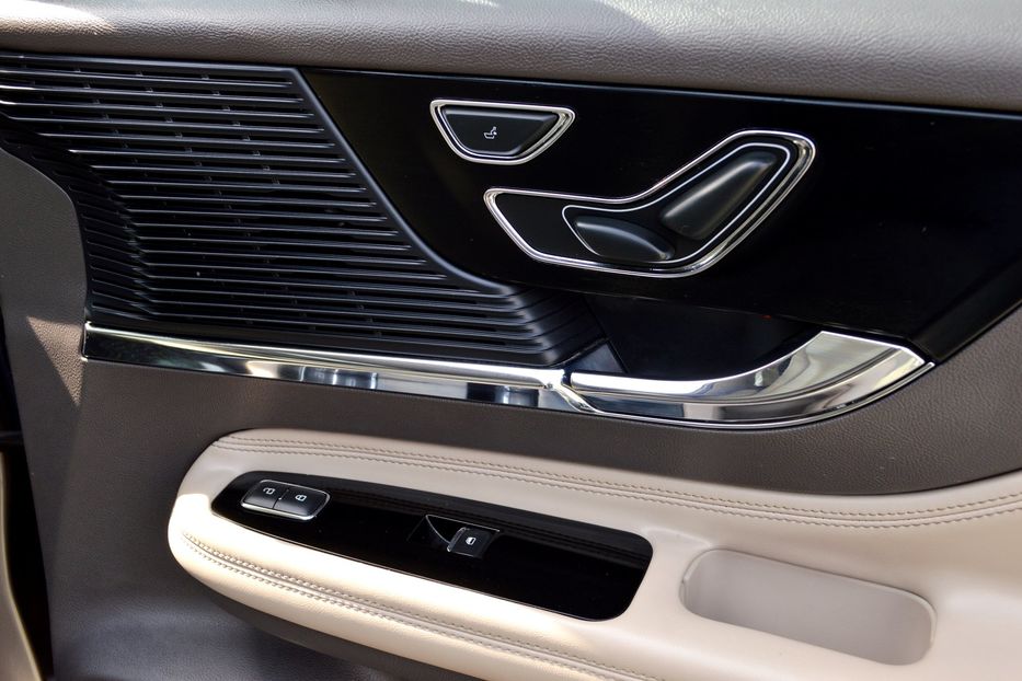 Продам Lincoln Corsair 2021 года в Одессе