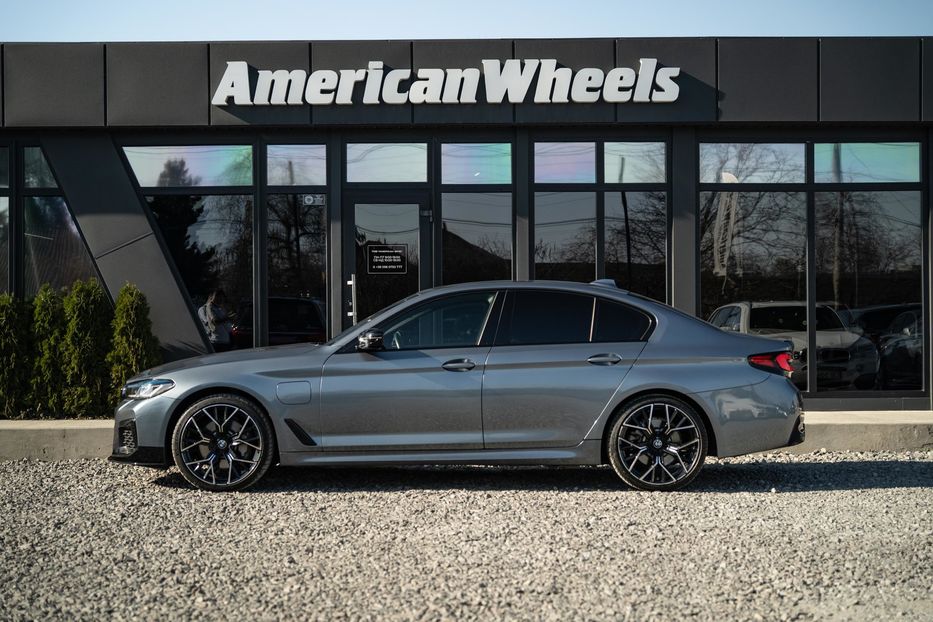 Продам BMW 530 ee 2025 года в Черновцах