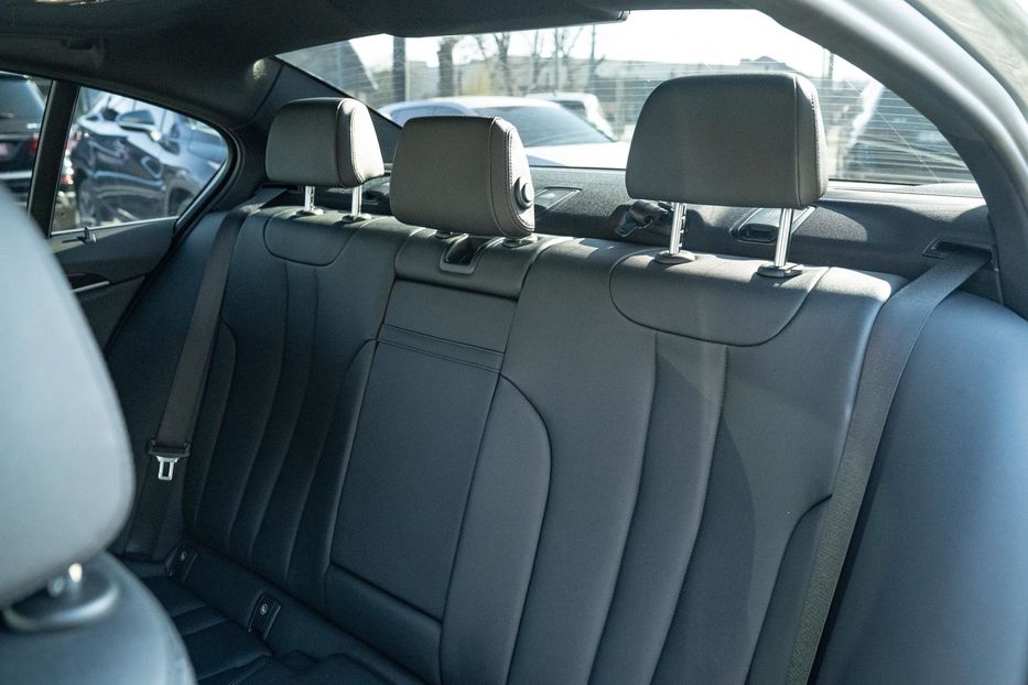 Продам BMW 530 ee 2025 года в Черновцах