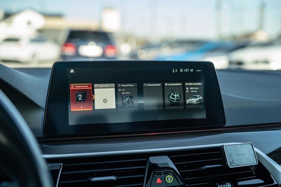 Продам BMW 530 ee 2025 года в Черновцах