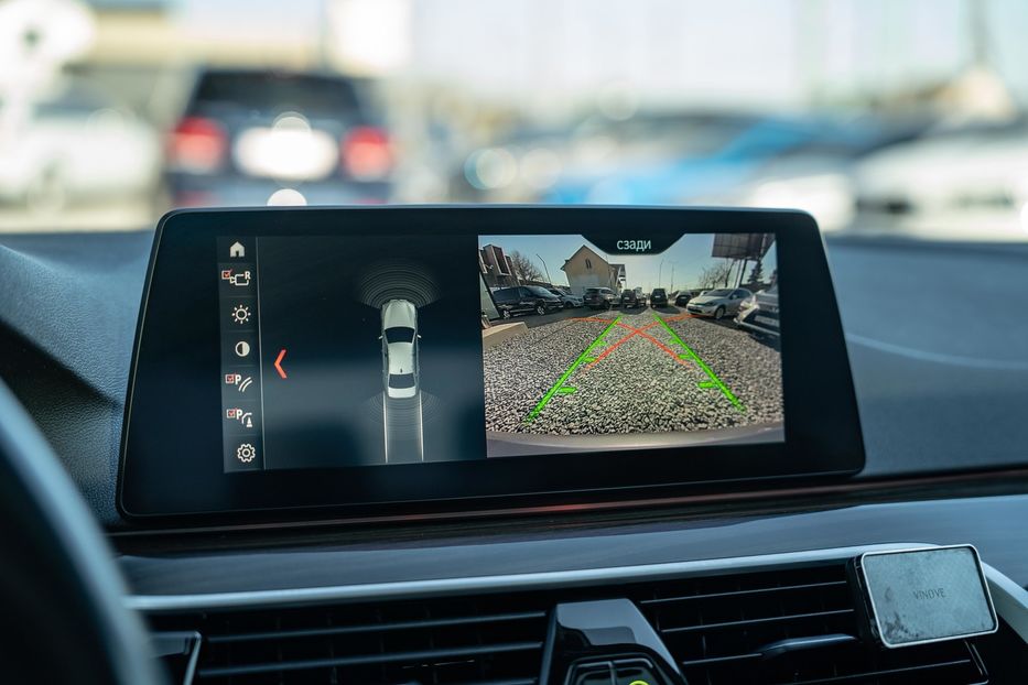 Продам BMW 530 ee 2025 года в Черновцах