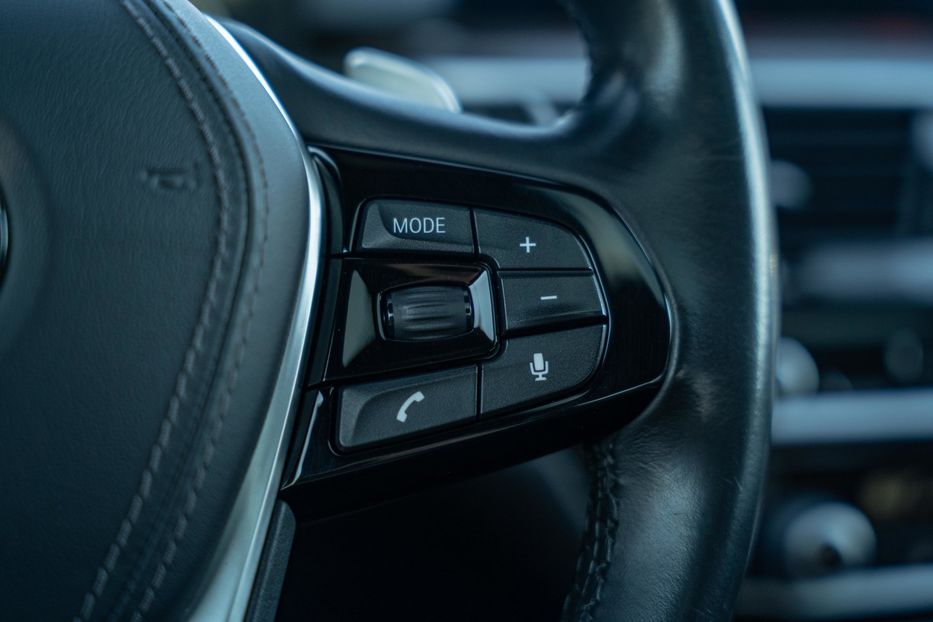 Продам BMW 530 ee 2025 года в Черновцах